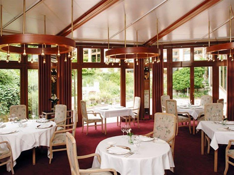 Nh Wiesbaden Nhà hàng bức ảnh