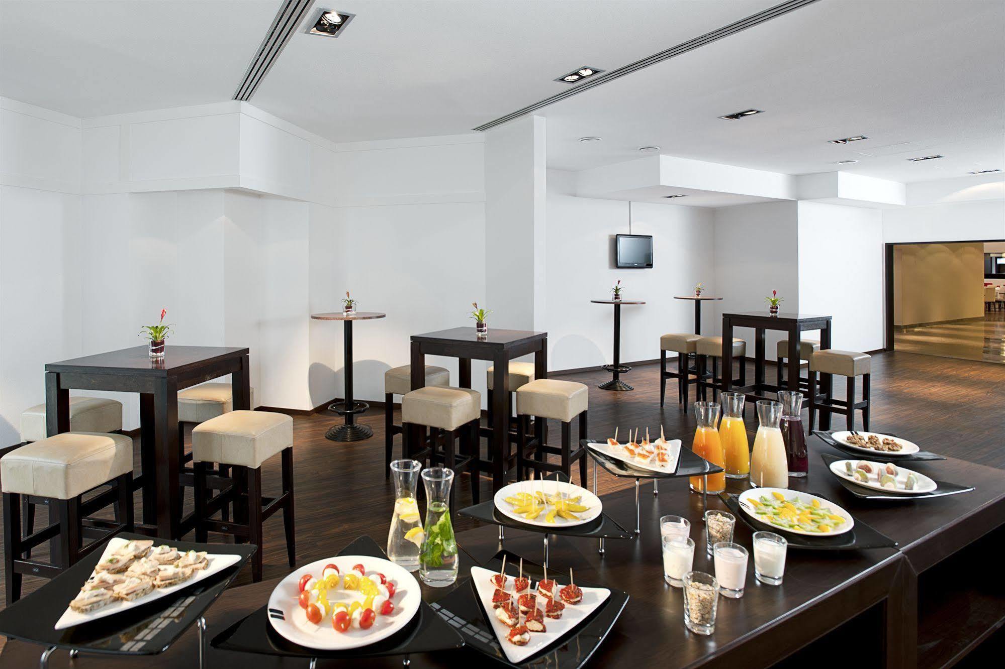 Nh Wiesbaden Ngoại thất bức ảnh
