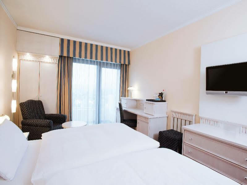 Nh Wiesbaden Ngoại thất bức ảnh